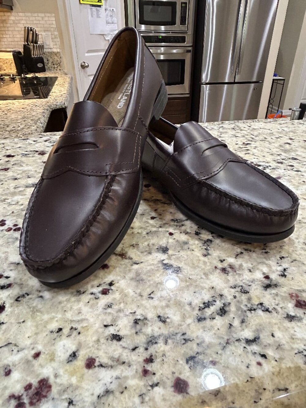 Eastland Classic II Women's Brown Leather Penny Loafer Size 8.5M